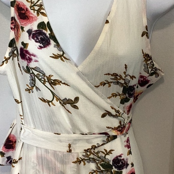 NWOT maxi dress - Picture 3 of 6